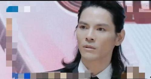 吃瓜进了娱乐圈,意外踏入娱乐圈的奇幻之旅